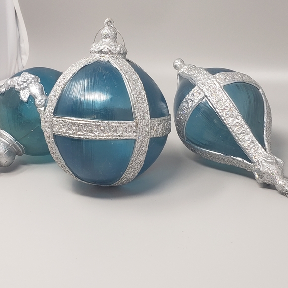 2000 Set Of 3 Enesco Christmas Ornaments - Picture 3 of 8